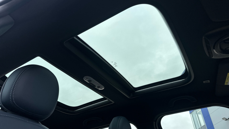 MINI Countryman 1.5 Cooper Exclusive ALL4 5dr Auto [Comfort Pack] Petrol Hatchback